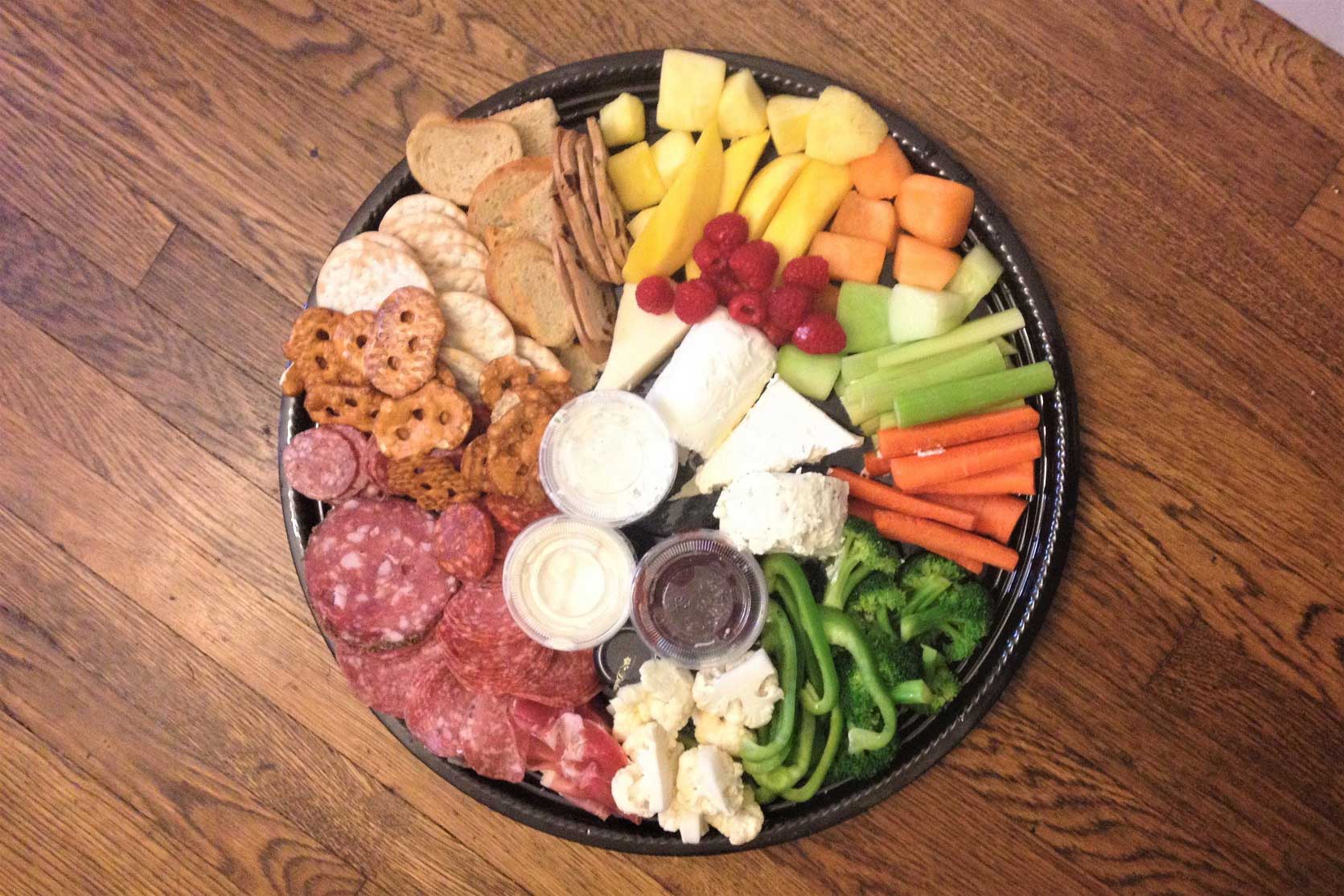 Classic Charcuterie Platter2